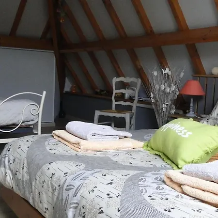 Familiale A La Belle Etoile Bed & Breakfast Saint-Pierre-Brouck